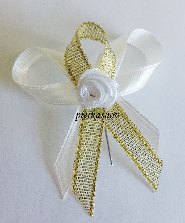 svadobné pierko krémovo - zlaté  s bielou ružičkou VZOR 1