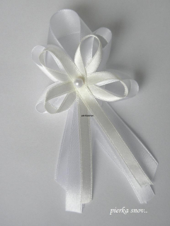 Svadobné pieko veľké  - bielo - krémové s perličkou