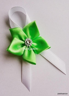 Svadobné pierko bielo zelené