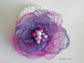 Náramok pre družičku - cyklamenovo fialový s perličkami