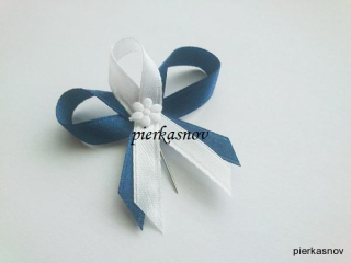 svadobné pierko bielo - modré